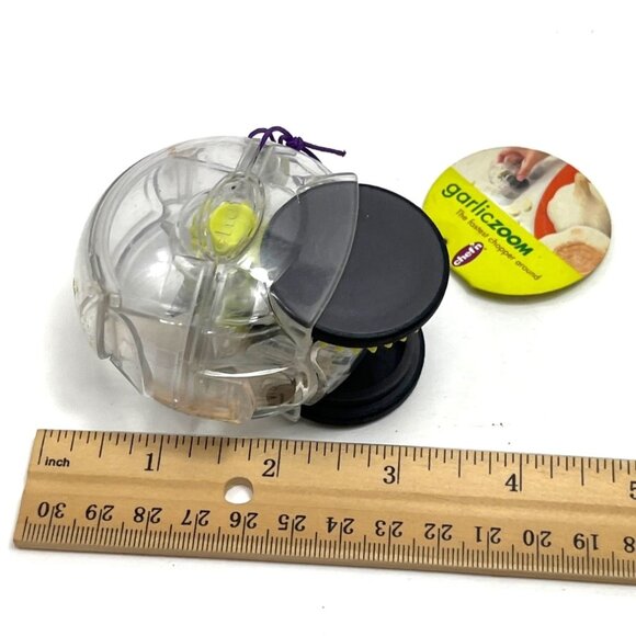 Chefn GarlicZoom Garlic Chopper Clear Plastic Compact Design 2.5 Inches 27L - Picture 1 of 4